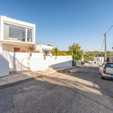 Guestready - A Lovely In A Quiet Area Loures